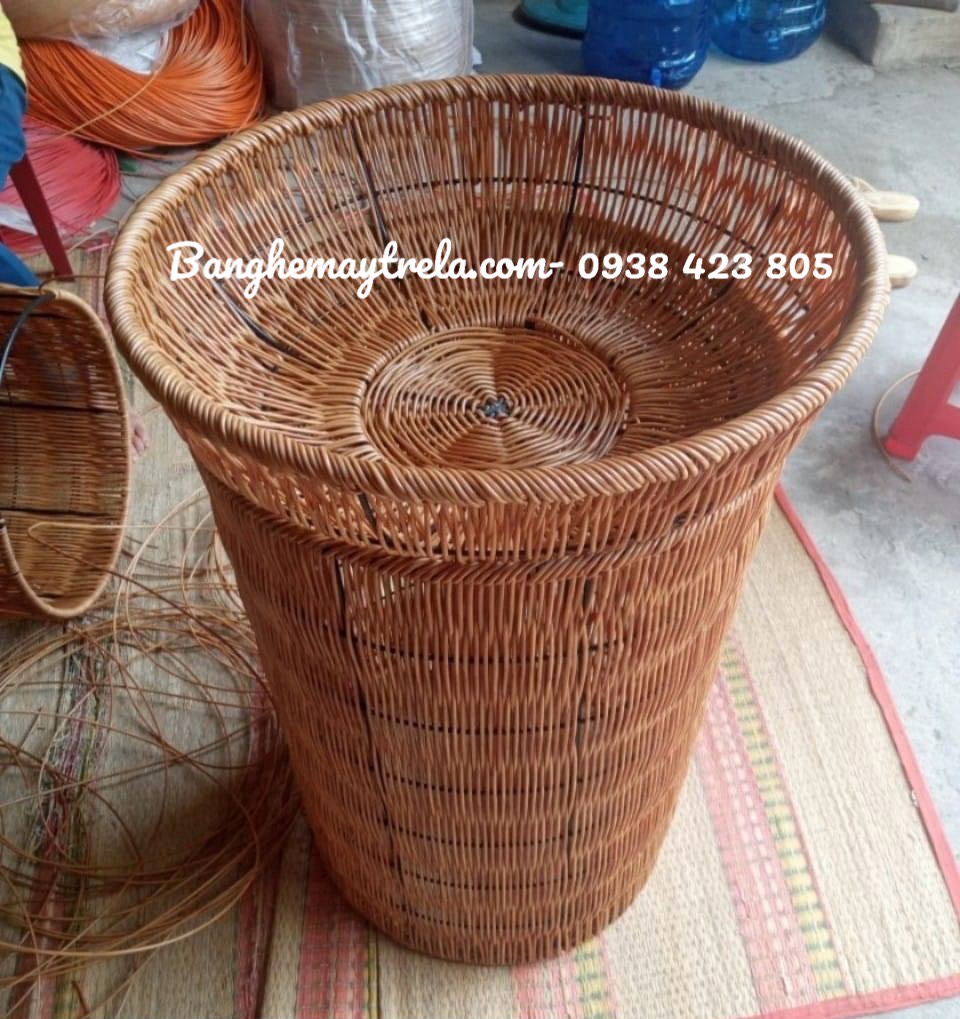 Giỏ trưng trái cây hoa quả siêu thị